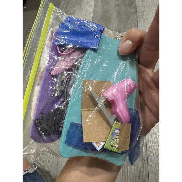 1987 MARY KATE AND ASHLEY DOLLS (lot of 2) + Accessories - Picture 8 of 8